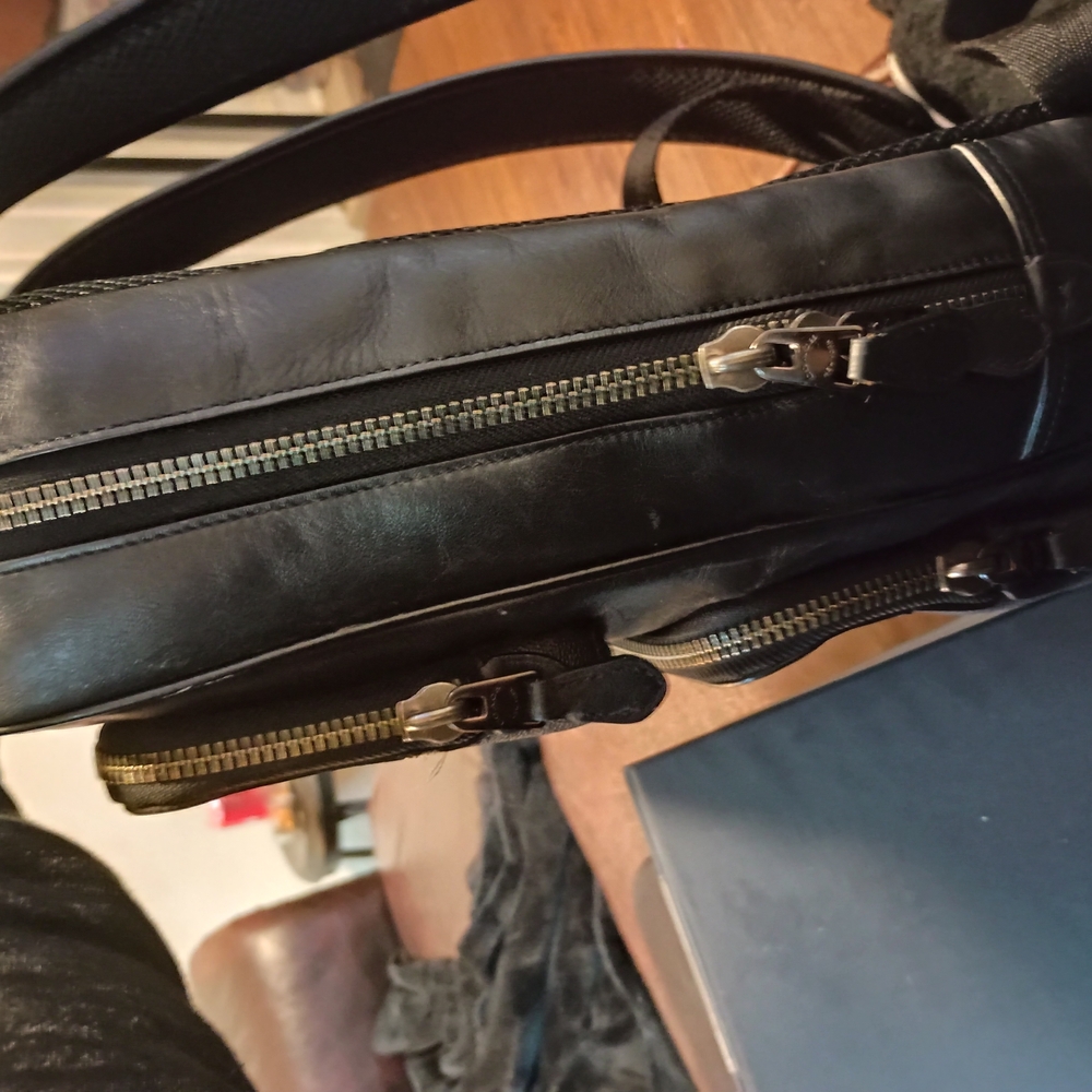 Coach Brown Leather Men's Bag - Picture 5 of 16